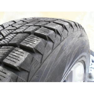 Bridgestone Blizzak DM-V1 235/60 R18 107R