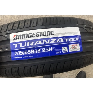 Bridgestone Turanza T001 215/65 R16 98T