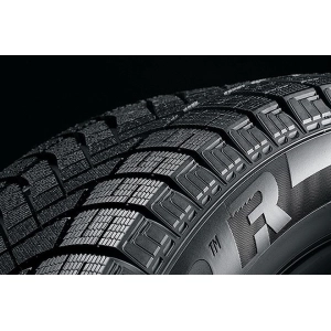 Pirelli Ice Zero FR 235/55 R18 104T