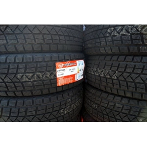 Firemax FM806 215/65 R16 98T