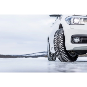 Nokian Hakkapeliitta R3