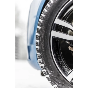 Nokian Hakkapeliitta R3 225/50 R17 98R