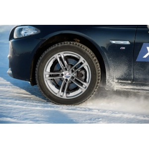 Michelin X-Ice North 4