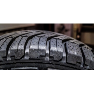 Michelin Agilis CrossClimate 205/65 R16C 107T