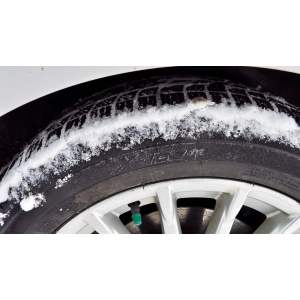 Michelin X-Ice Xi 3 255/50 R19 107H