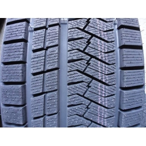 Triangle TRIN PL02 275/40 R19 105V