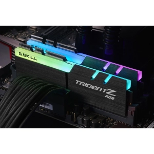 G.Skill Trident Z RGB DDR4 AMD 2x8Gb