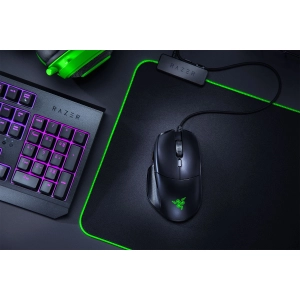 Razer Basilisk Essential