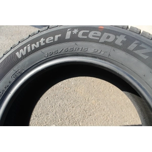 Hankook Winter i*cept iZ2 W616 215/55 R17 94H