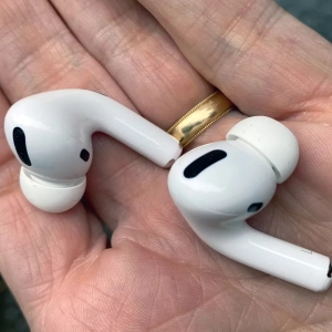 Apple Airpods Pro Left