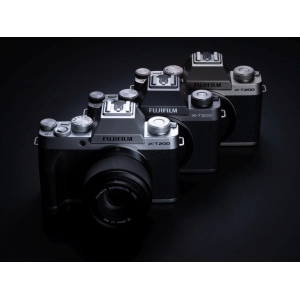 Fujifilm X-T200 body