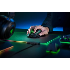 Razer Basilisk Ultimate with Charging Dock