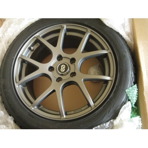 Bridgestone Blizzak LM-32 235/50 R18 101V