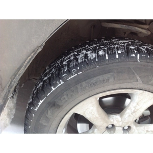 Kumho I`ZEN KW31 215/55 R17 98R