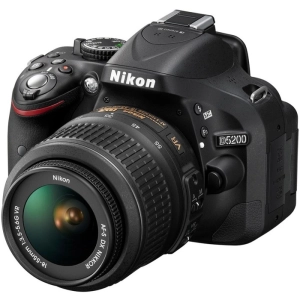 Nikon D5200 kit 18-55