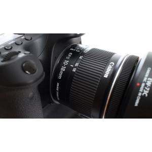 Canon 10-18mm f/4.5-5.6 EF-S IS STM