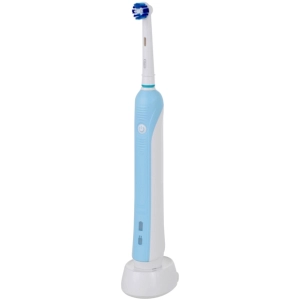 Escova de dentes elétrica Oral-B Professional Care 500 D16