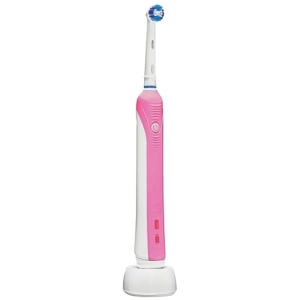 Escova de dentes elétrica Oral-B Professional Care 700 D16