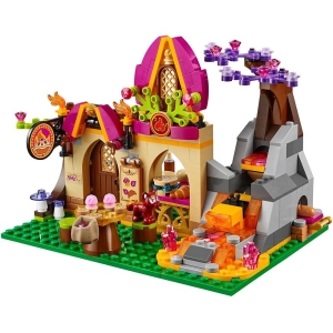 Lego Azari and the Magical Bakery 41074