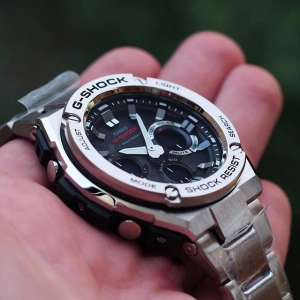 Casio G-Shock GST-W110D-1A