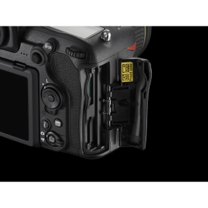 Nikon D500 body