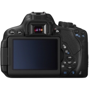 Canon EOS 650D kit 18-135