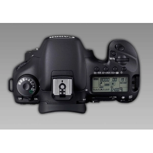 Canon EOS 7D kit 18-135