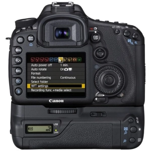 Canon EOS 7D kit 18-135