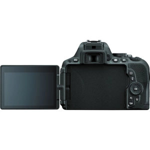 Nikon D5500 kit 18-140