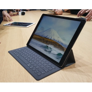 Apple Smart Keyboard for iPad Pro 12.9"