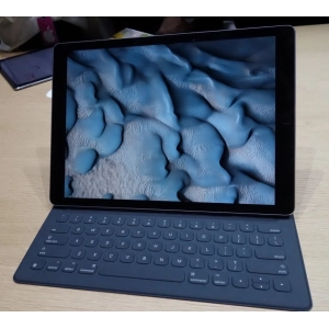 Apple Smart Keyboard for iPad Pro 12.9"