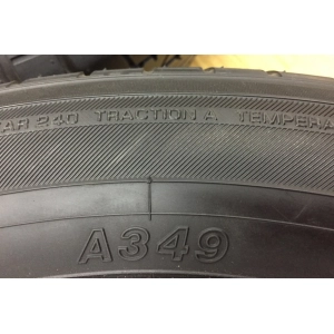 Yokohama A349 215/55 R17 94V